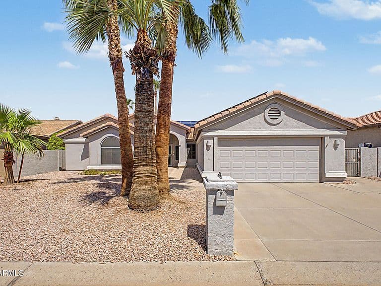10910 E TWILIGHT Drive photo 2