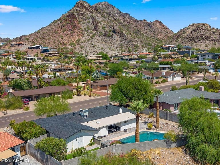 2255 E PIESTEWA PEAK Drive photo 1