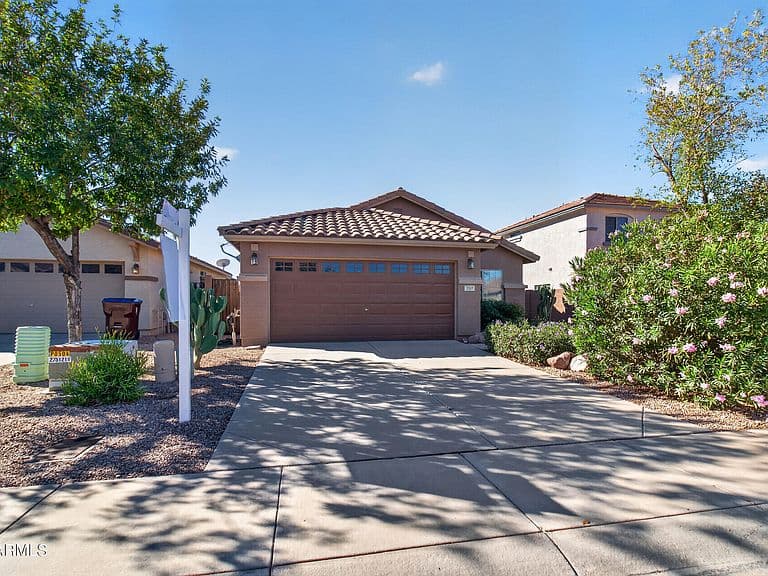 3569 E AUSTIN Lane photo 2