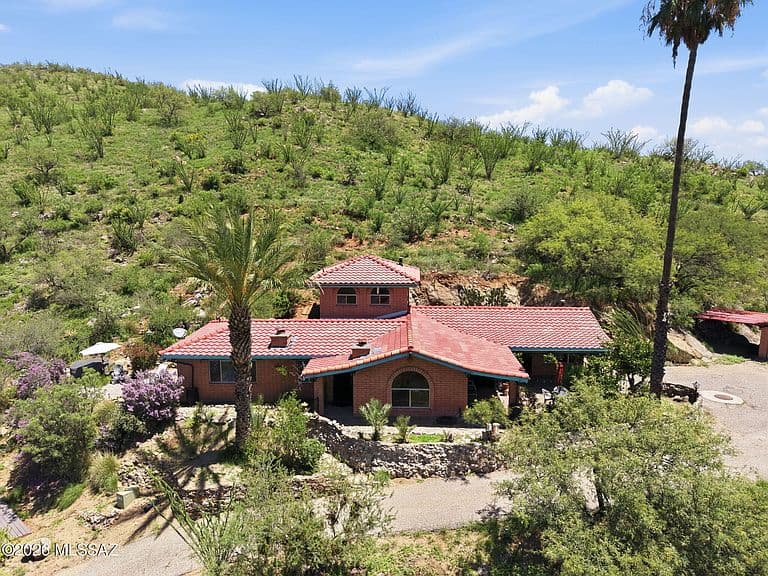 1181 E Canon Del Oro Ln photo 2