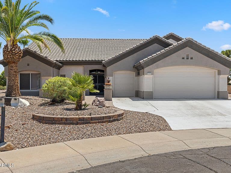 13747 W VIA MONTOYA Drive photo 1