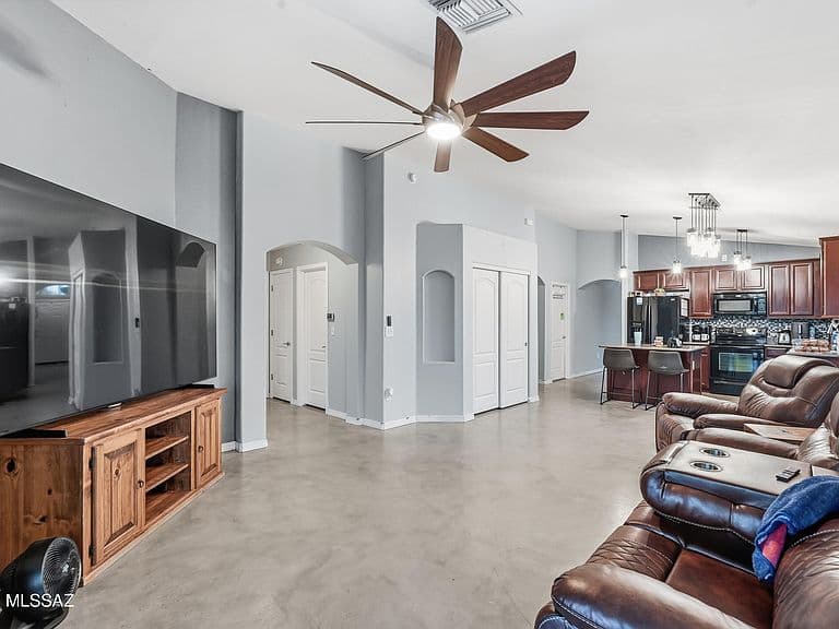 7926 W Moonfire Ct photo 4