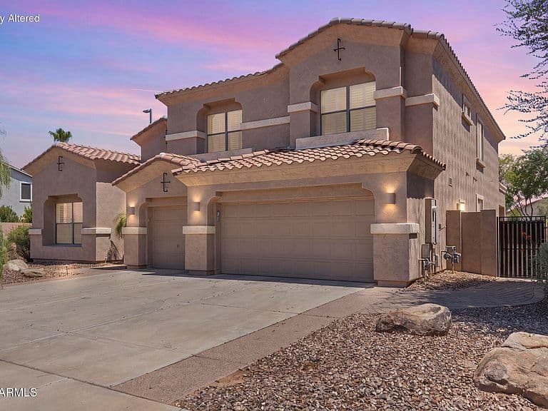 2089 S SAILORS Way photo 3