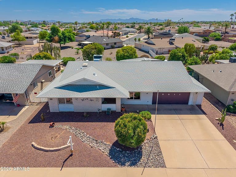 9811 W REDWOOD Drive photo 2