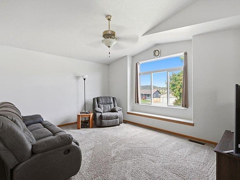 14675 Telluride St photo 5