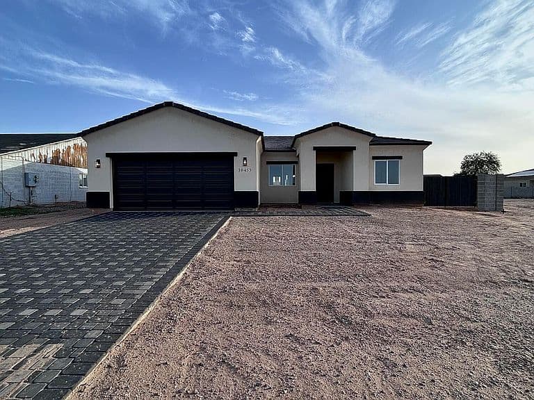 10453 W Carousel Drive photo 1