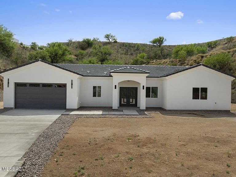 935 W Mariposa Hills Dr photo 2
