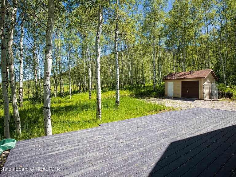 33 Mahogany Cir photo 5