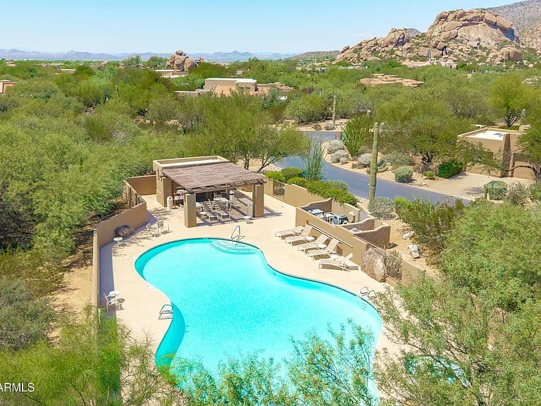 9250 E WHITETHORN Circle photo 5