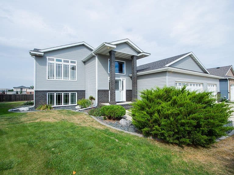 1234 35th Street Cir S photo 2