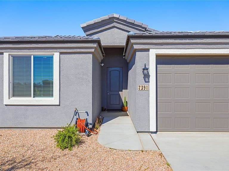 7391 E Winchester Drive photo 5