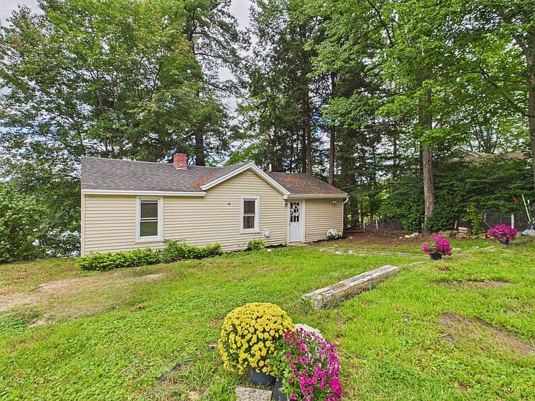 13 Waters Edge Road photo 1