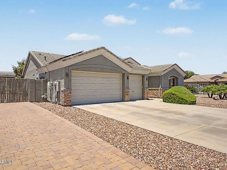 24632 N 46TH Avenue photo 5