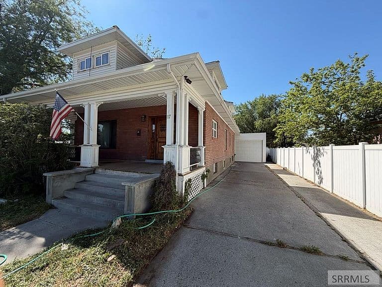 87 N Stout Ave photo 4