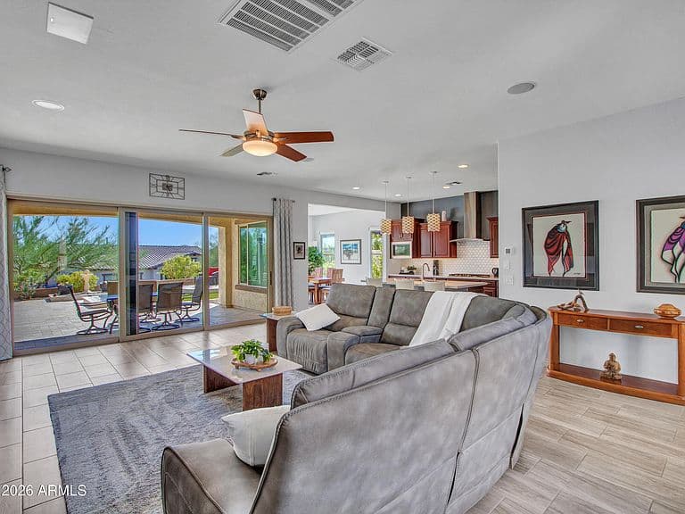 20663 W PASADENA Avenue photo 5