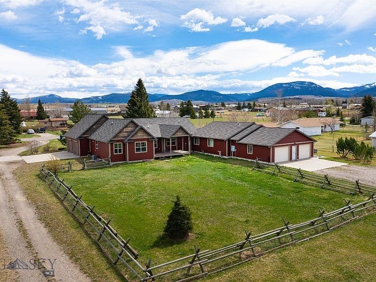 413 Garnet Mountain Way photo 1
