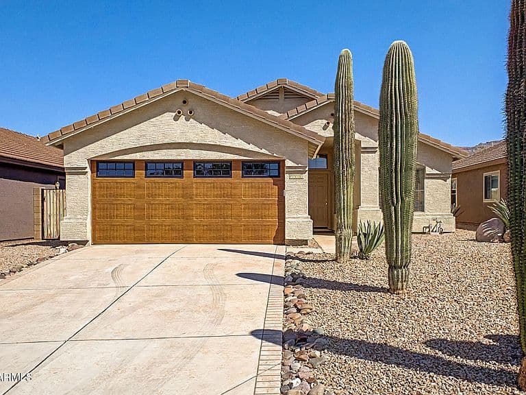 10346 E DESERT DAWN Drive photo 1
