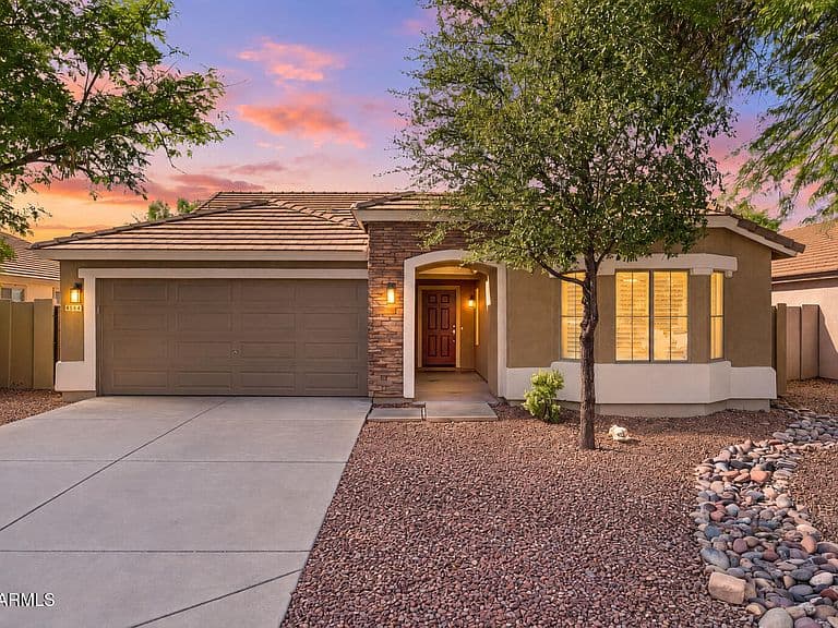 2643 E DESERT ROSE Trail photo 1