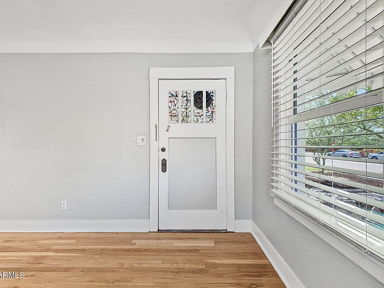 2505 N EDGEMERE Street photo 5