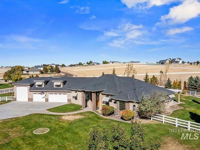 8386 Deersky Ranch Trl photo 3