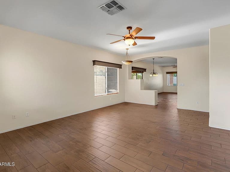 14332 W Mitchell Drive photo 4