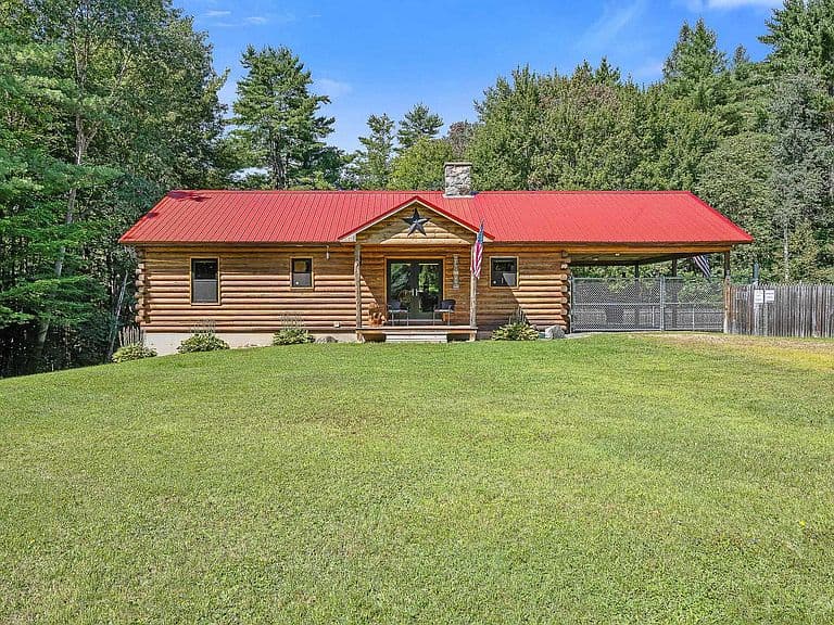 162 South Lunenburg Road photo 1
