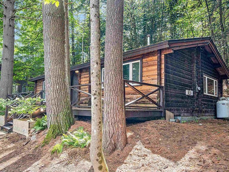 17 Middle Pines Road photo 3