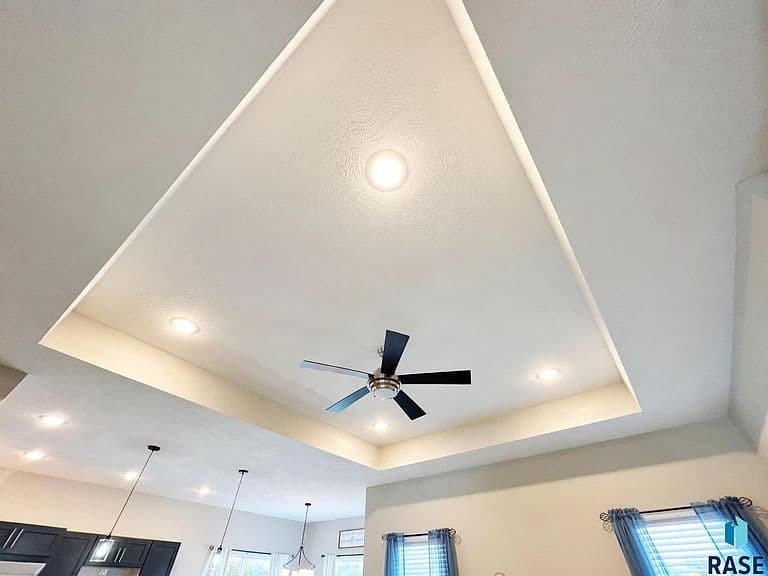 110 Atlantic Cir photo 4