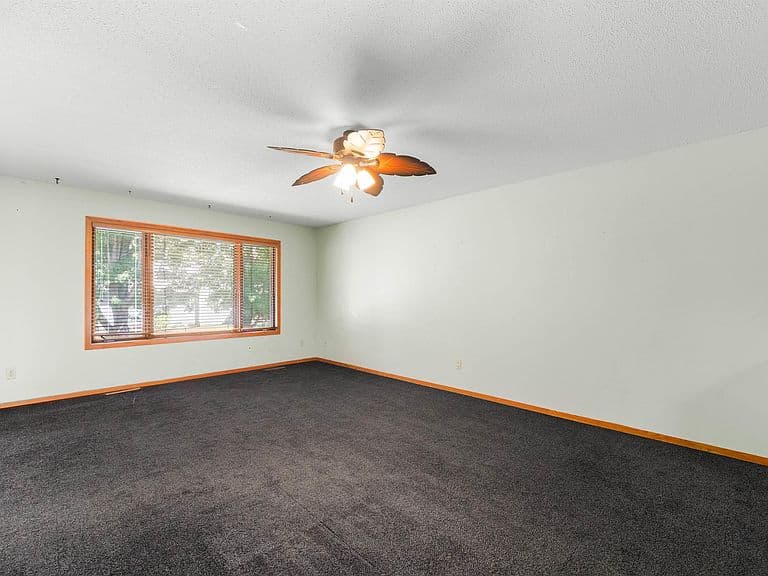 412 N Needles Dr photo 5