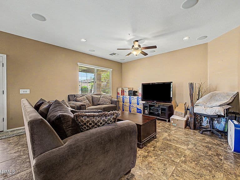 7171 S SINOVA Court photo 3