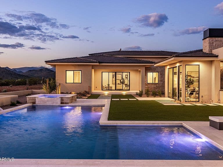 36070 N Prickley Pear Road photo 2