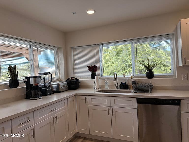 3225 N PLEASANT VIEW Drive photo 3