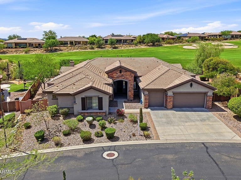 41722 N LA CANTERA Drive photo 2