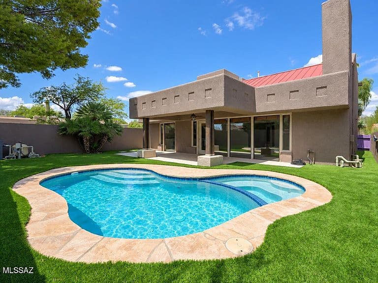 2140 E Gazania Ln photo 1