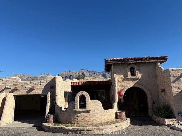 6300 N Camino Miraval photo 5