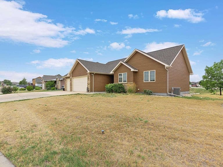 22743 Partridge Ln photo 2