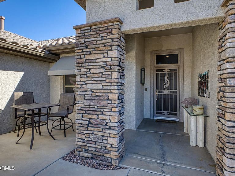 15700 W EUCALYPTUS Court photo 3