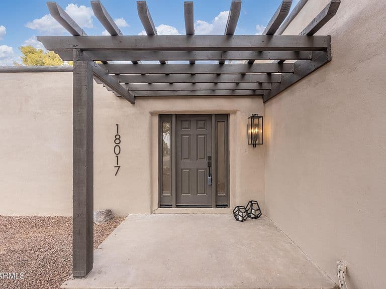 18017 N EVERSON Drive photo 3