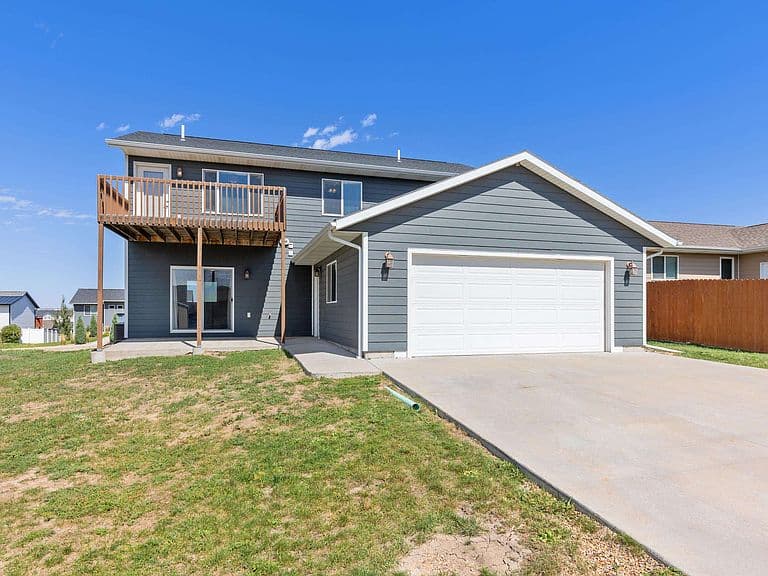 1227 Juneau Dr photo 3