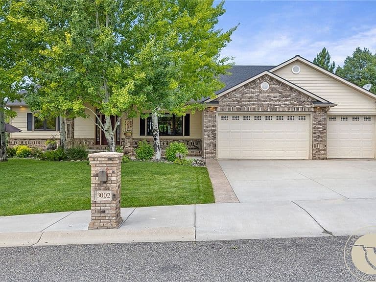 3002 Alpine Dr photo 2