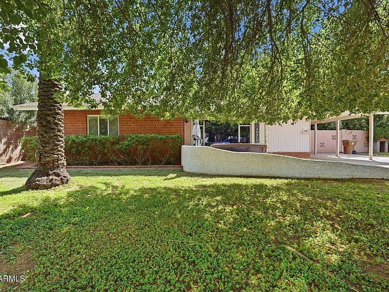 3609 N 40TH Street photo 1