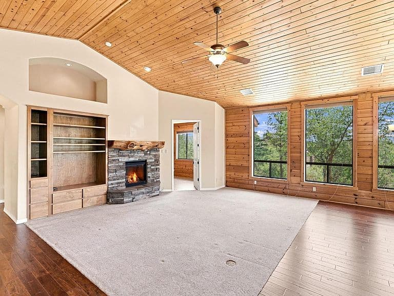 24 E Saddleback Trl photo 5