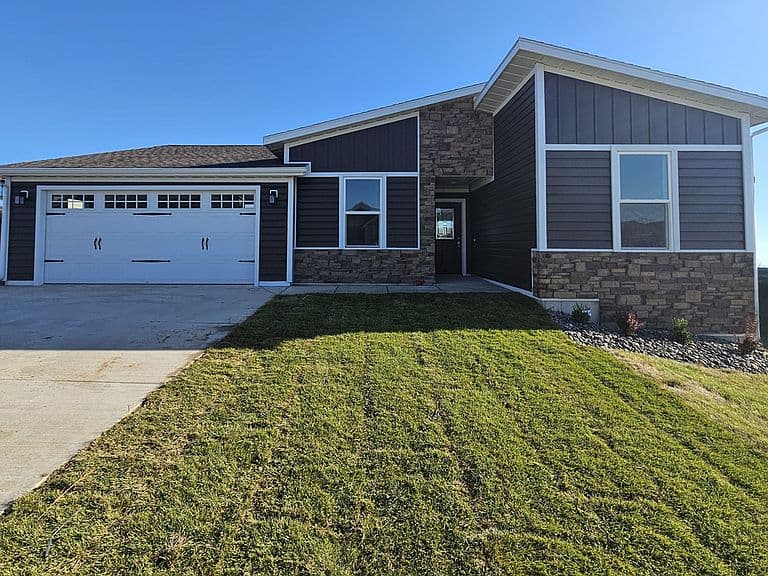 2323 Excalibur Way photo 1