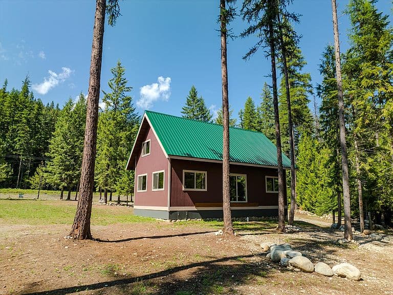 8556 Yaak River Rd photo 1