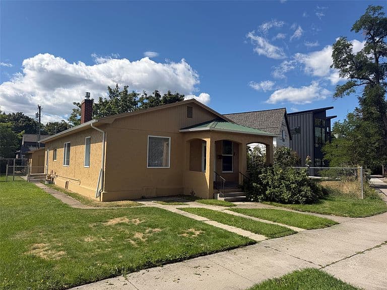 513 Toole Ave photo 3
