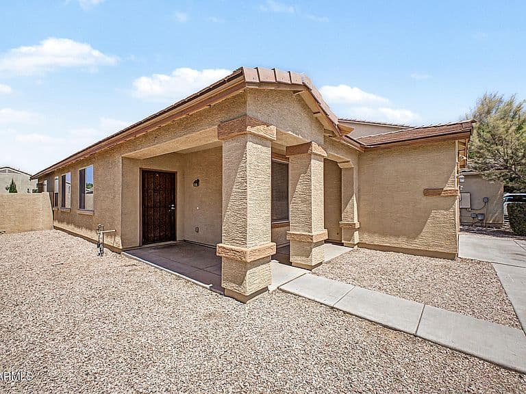 2318 S 100TH Lane photo 2