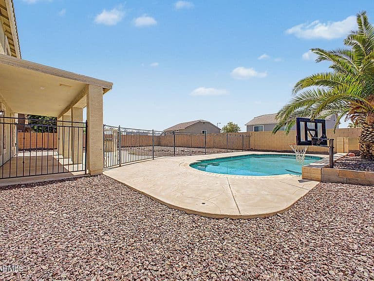 22631 W ASHLEIGH MARIE Drive photo 3