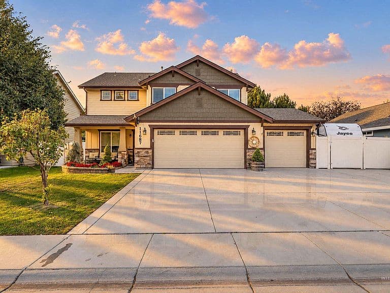 11687 Annette Ct photo 1