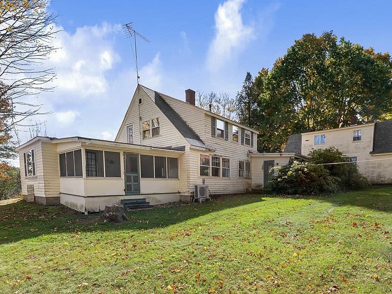 1115 Brookfield Road photo 3