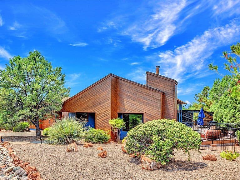 75 SANTA BARBARA Drive photo 1